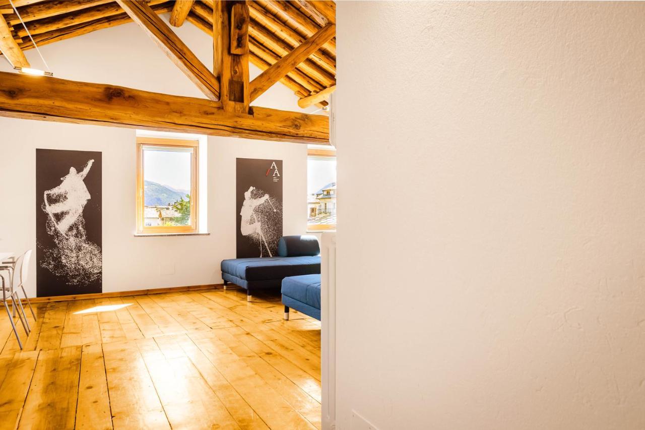 Alp Apartments Ski & Bike - Xavier อาออสตา ภายนอก รูปภาพ