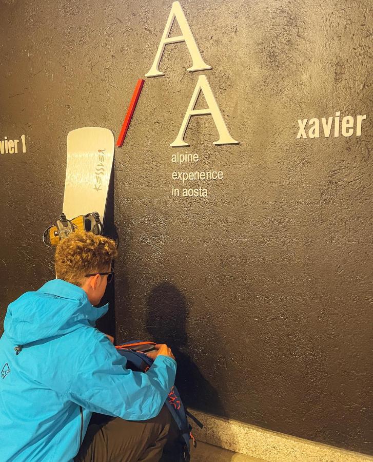 Alp Apartments Ski & Bike - Xavier อาออสตา ภายนอก รูปภาพ